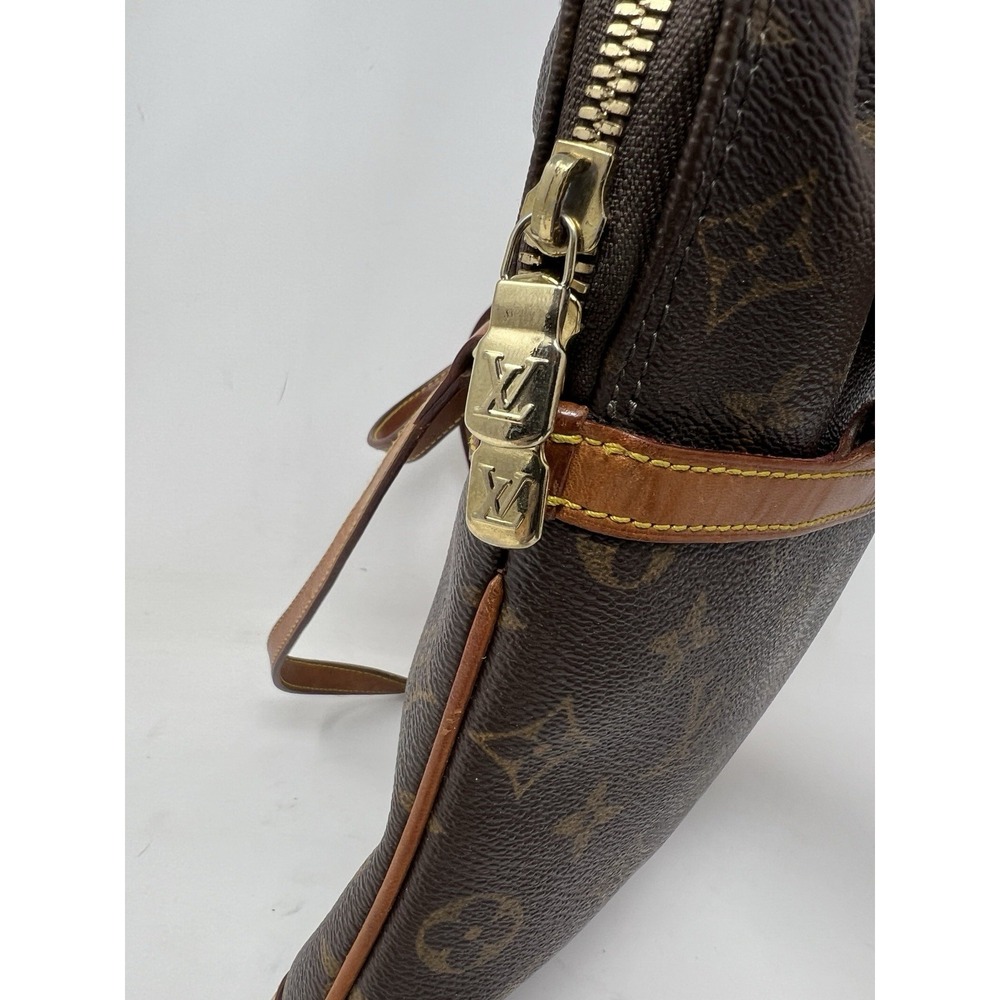 Louis Vuitton Coussin GM Monogram Tote Shoulder Purse Hobo Handbag Purse‎ - Picture 8 of 16